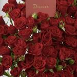 Dana – Famous Hot Sale: Spray Roses in a Box