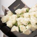 باقة ورود سبراي بلون سنو نقي وأنيق